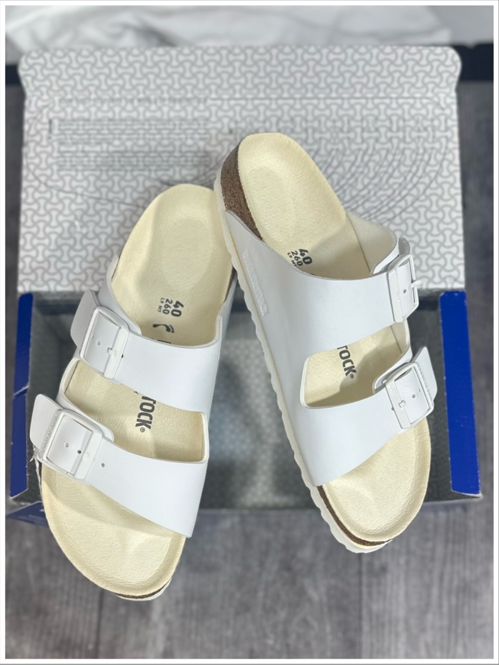 Birkenstock Arizona BS White Narrow Fit Sandals EU 40 US 9-9.5 NEW FLAWED